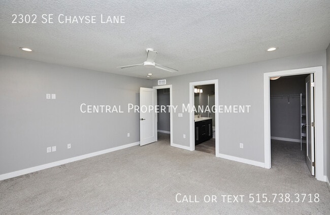 Building Photo - 2302 SE Chayse Ln