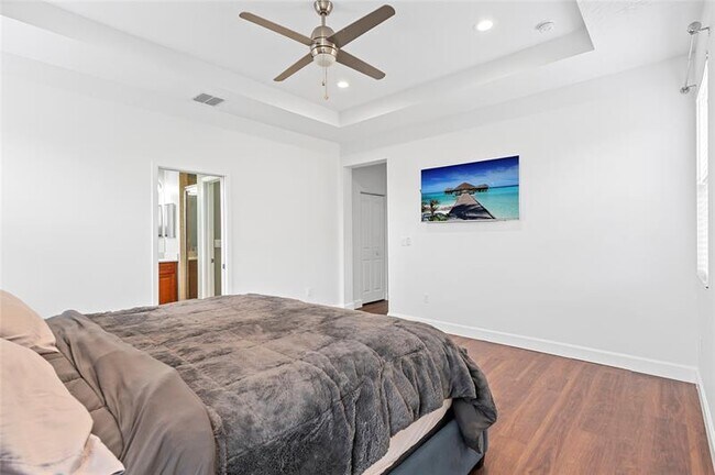 Building Photo - 4855 NW 55th Pl