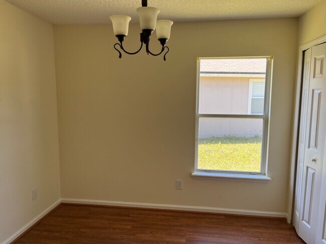 Building Photo - 3537 Whisper Creek Blvd