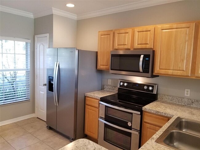 Building Photo - 4536 Kennewick Pl