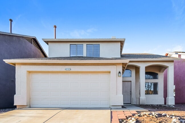 Building Photo - 8757 E Chimney Spring Dr