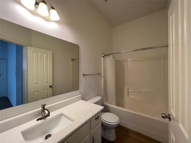 Building Photo - 803 Ridge Point Dr