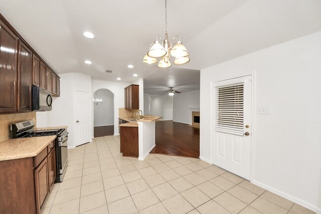 Building Photo - 2412 Appian Way