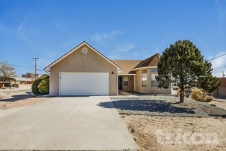 Building Photo - 1600 31st St SE