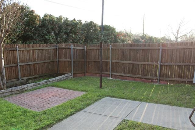 Building Photo - 1108 Holly Dr