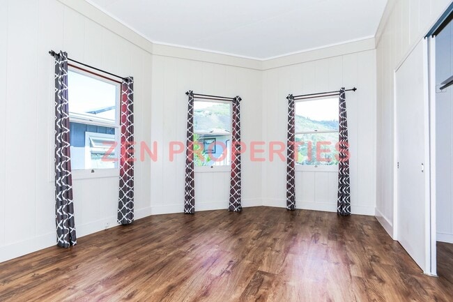 Building Photo - 3 bedroom, 2.5 bath home for rent in Lower...