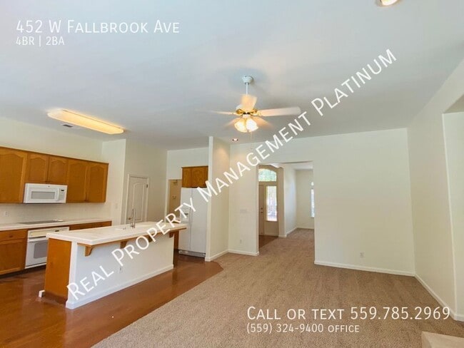 Building Photo - 452 W Fallbrook Ave