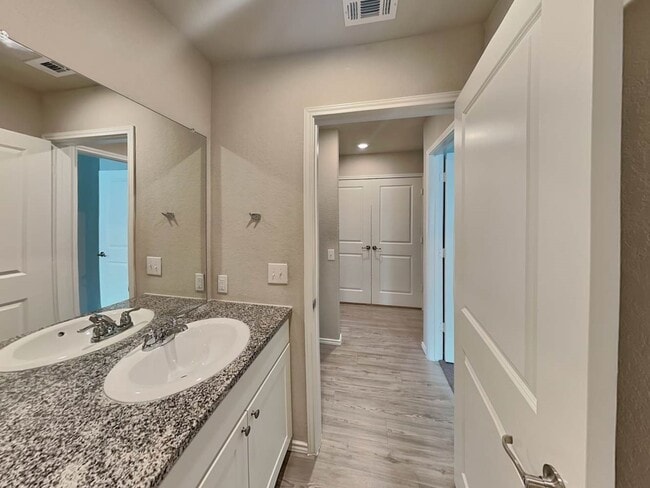 Building Photo - 13407 Ashworth Blvd