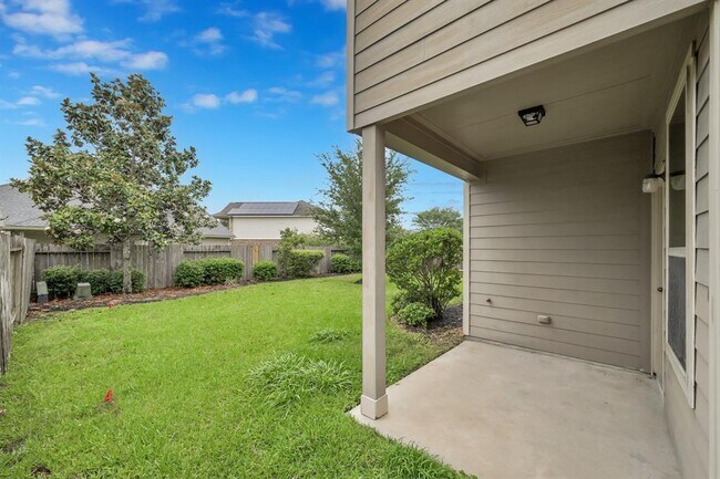 Building Photo - 31719 Dover Oaks Ln