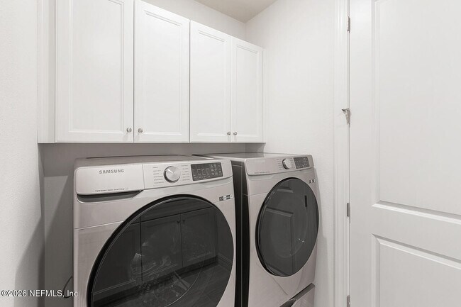 Building Photo - 4963 Shell Crk Trl