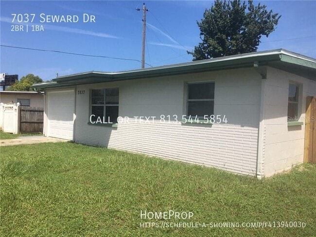 Building Photo - 7037 Seward Dr