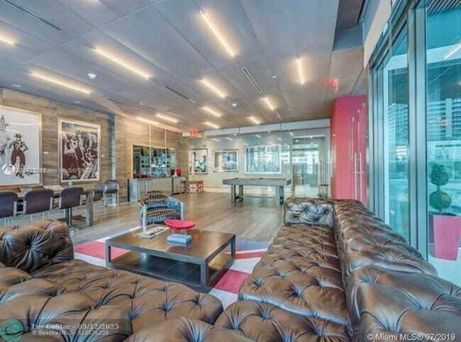 Building Photo - 1080 Brickell Ave