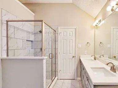 Building Photo - 3035 Brookshire Dr