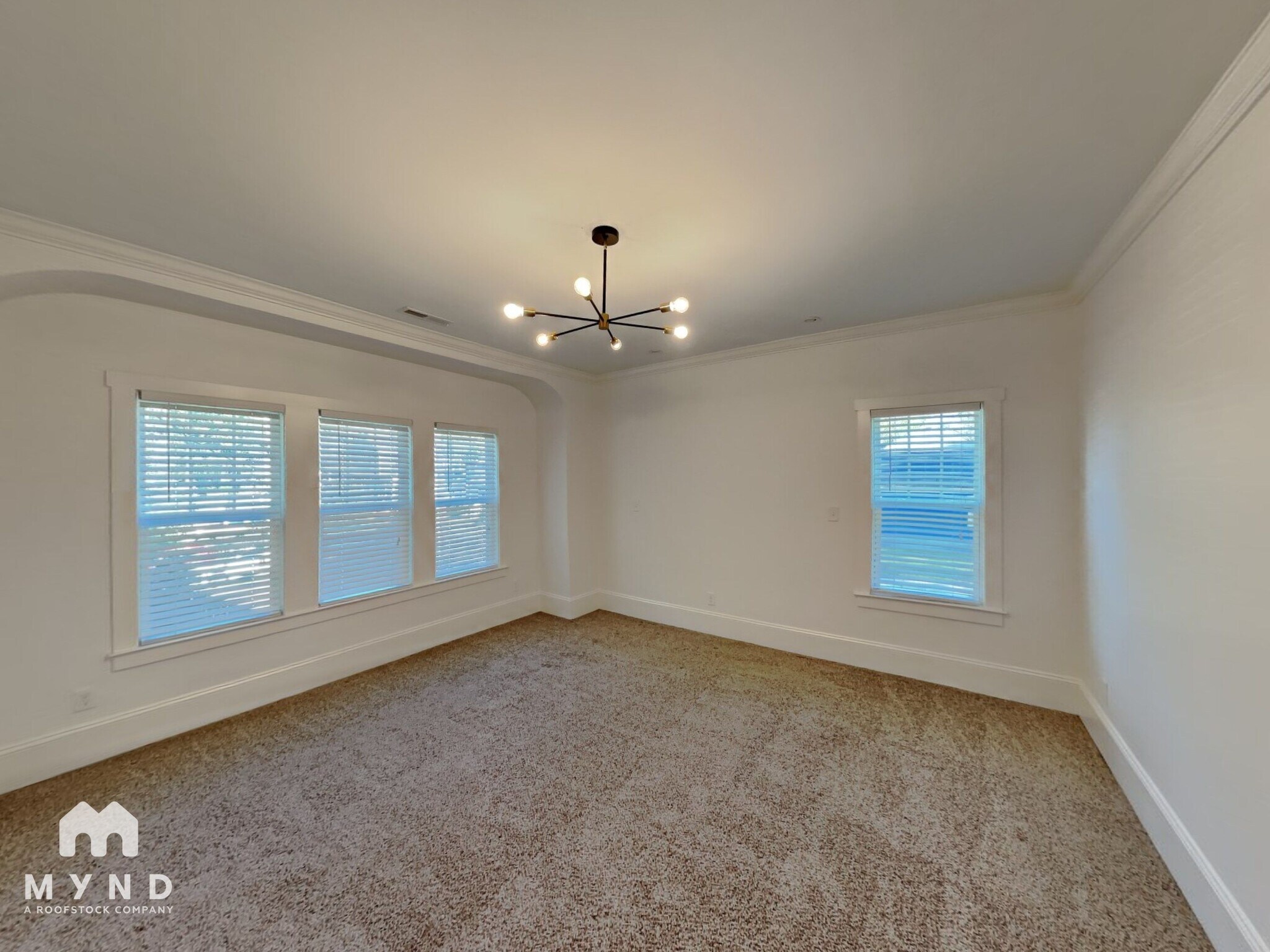 Building Photo - 1837 Umstead St