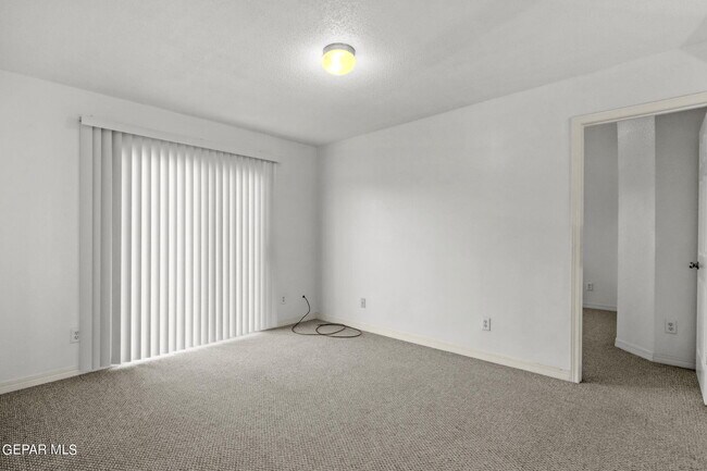 Building Photo - 1476 Luz De Sol Dr