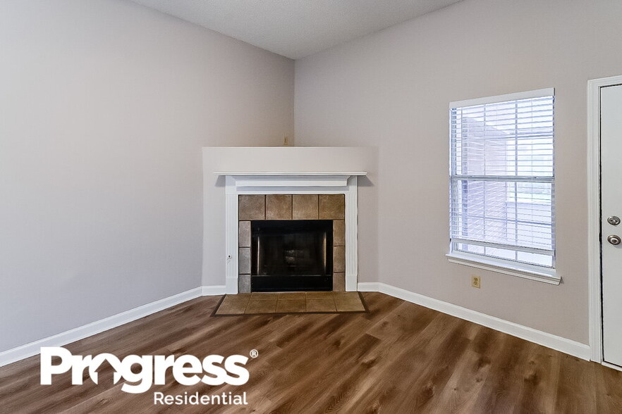 Building Photo - 5869 Steffani Dr