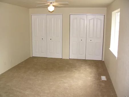 Building Photo - 1427 Matthews Pl