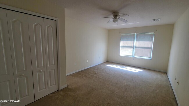 Building Photo - 1018 Grand Hickory Cir