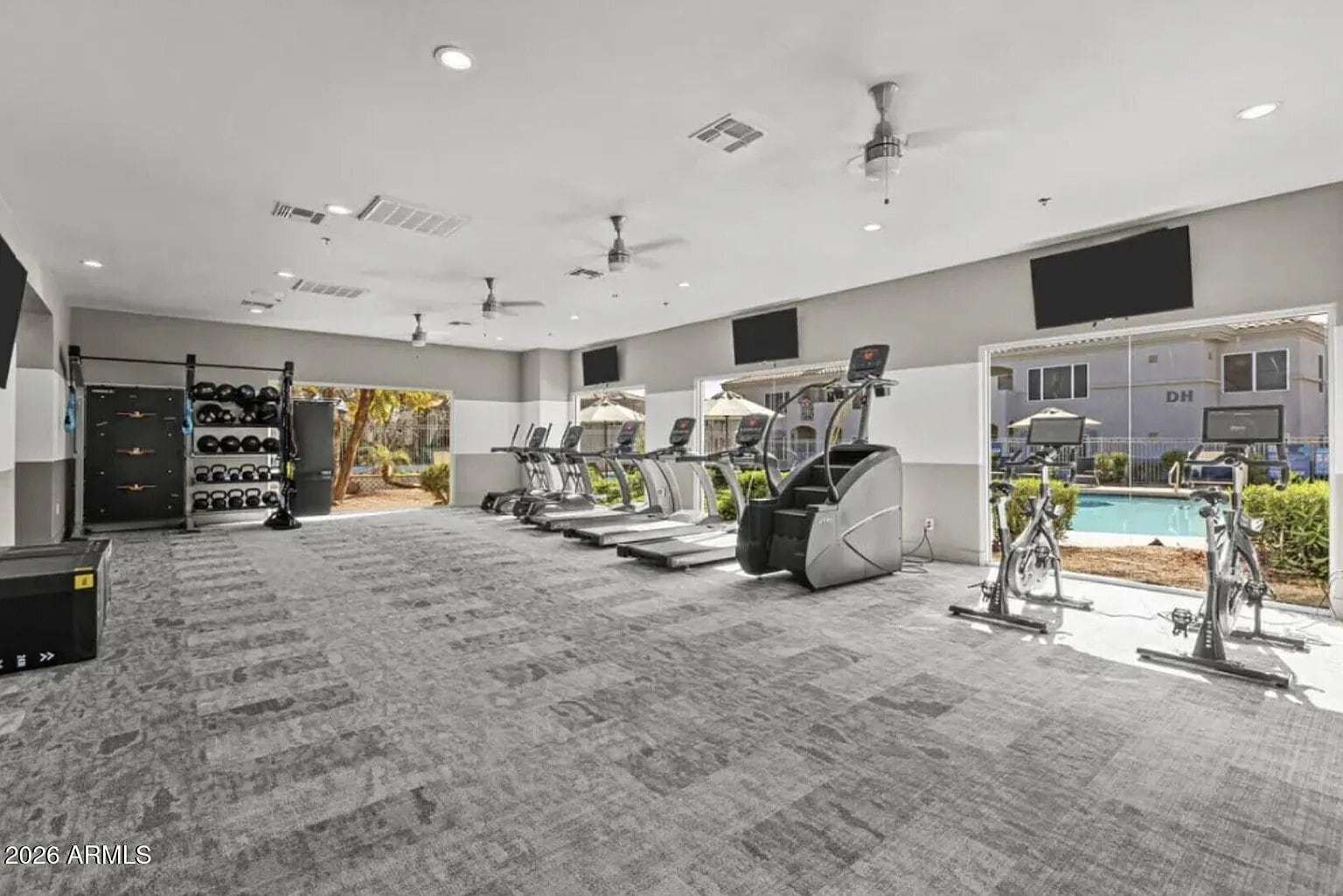 Building Photo - 600 W Grove Pkwy