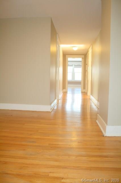 Building Photo - 860 Orange St
