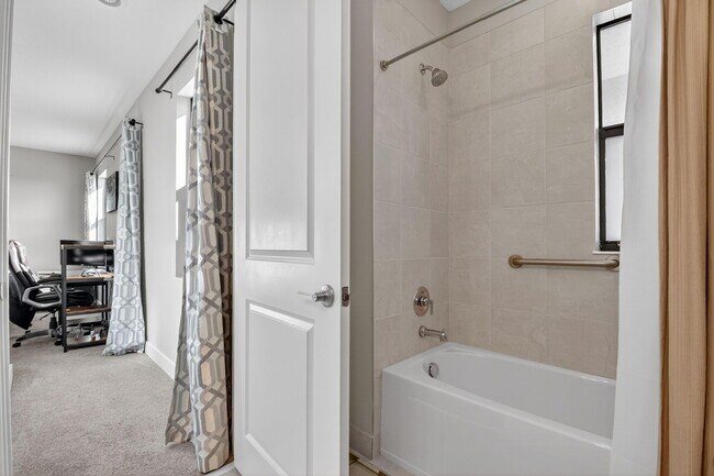 Building Photo - 7303 Estero Dr
