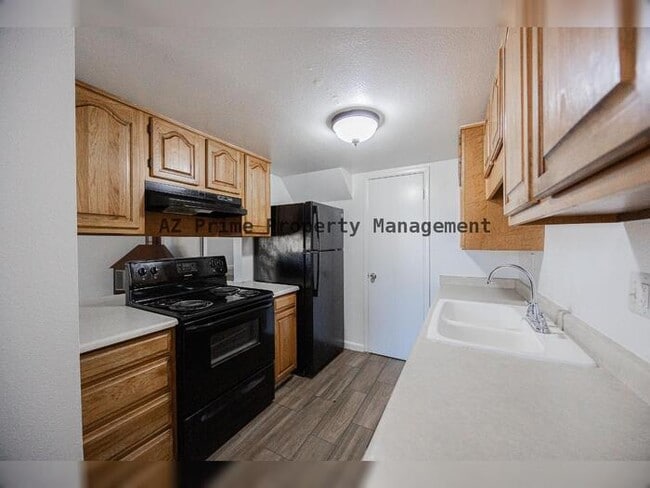 Building Photo - 8445 N 34th Ave