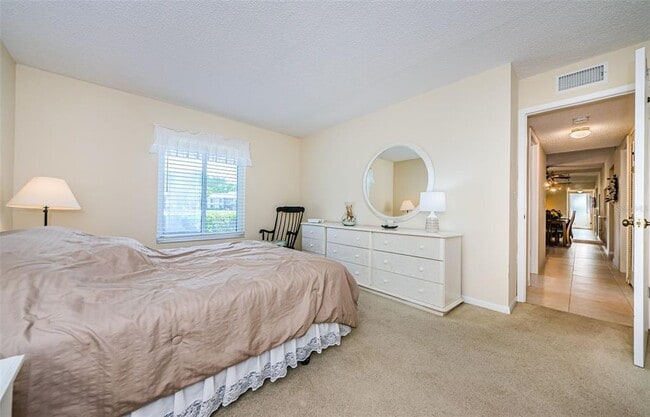 Building Photo - 1151 Pine Ridge Cir W