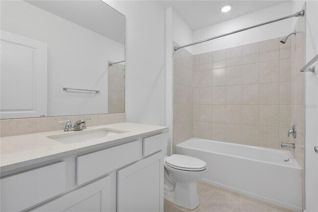 Building Photo - 42392 Cascade Dr
