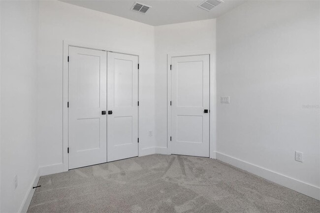 Building Photo - 15178 Groveside Rd