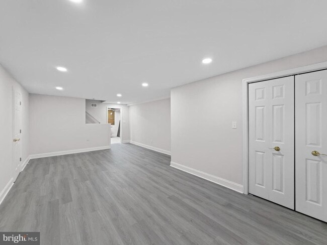 Building Photo - 10034 Chatelaine Cir