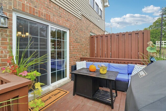 Building Photo - 11138 Alpine Ln