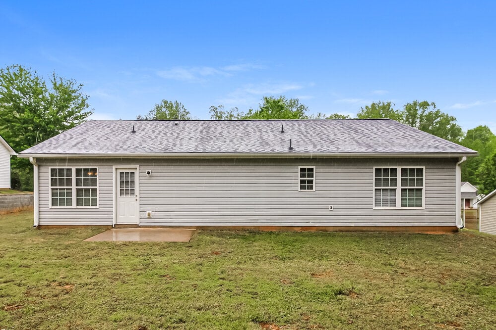 Building Photo - 20 Carver Dr