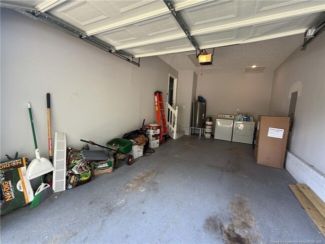 Building Photo - 1370 Worstead Dr