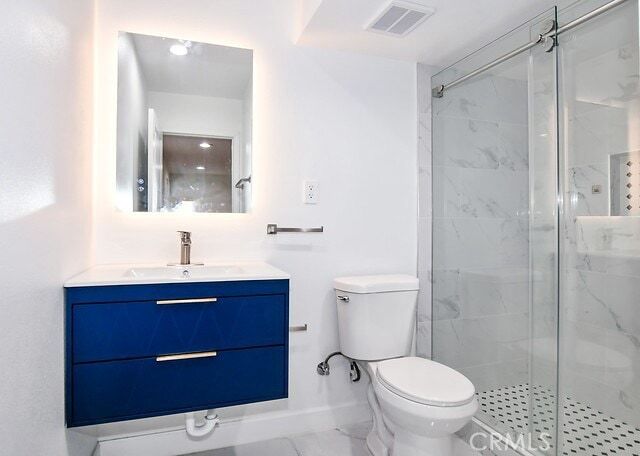 Building Photo - 1391 Grand Ave