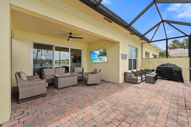 Building Photo - 17132 SW Ambrose Way