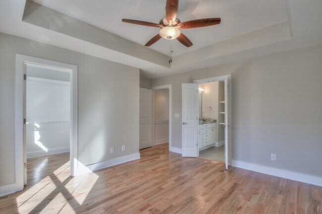 Building Photo - 1710 Nubell St