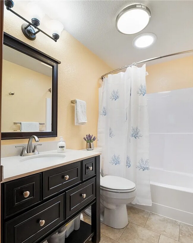 Building Photo - Perfect 3bed/2bath Home on Pinedrop Loop *COMING SOON*APPLICATION PENDING