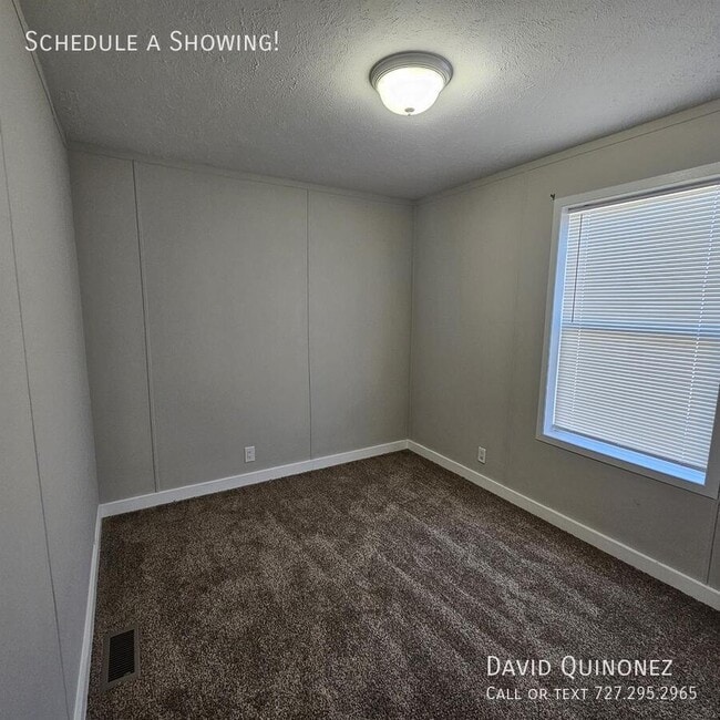 Building Photo - 5603 Kelso-