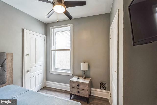 Building Photo - 1238 S 46th St