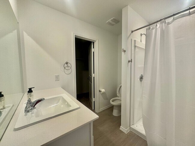 Building Photo - 3 BED 2 BATH NEW BUILD IN JARRELL TX!!!
