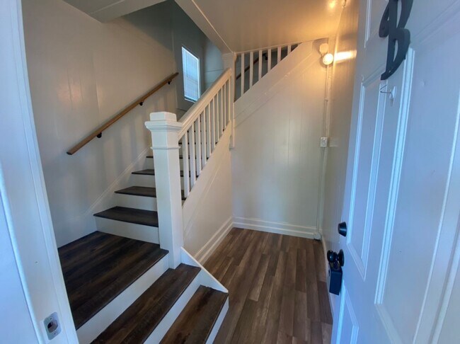 Building Photo - Burney Street Triplex