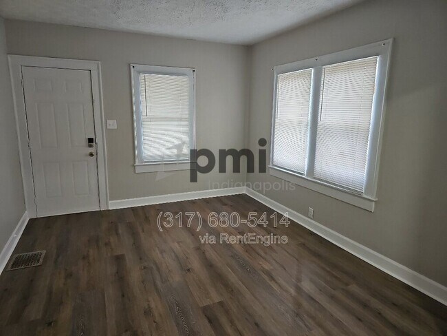 Building Photo - 2031 Southeastern Ave