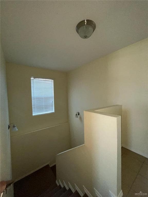 Building Photo - 20 Phoenix St