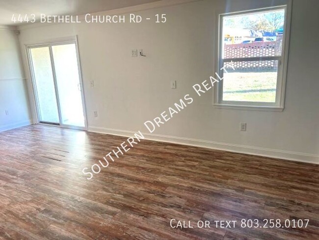 Building Photo - Renovated home in Forest Acres for rent!