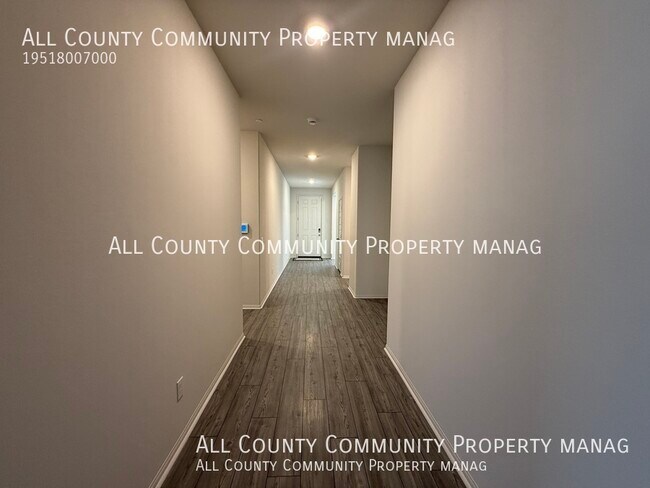 Building Photo - 11615 Zoeller St