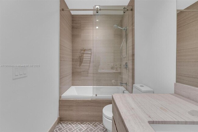 Building Photo - 18975 Collins Ave