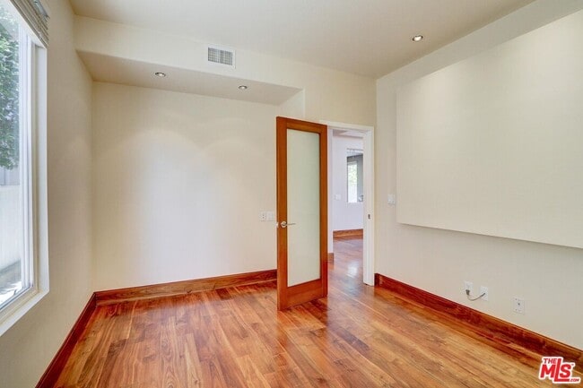 Building Photo - 3145 White Cedar Pl