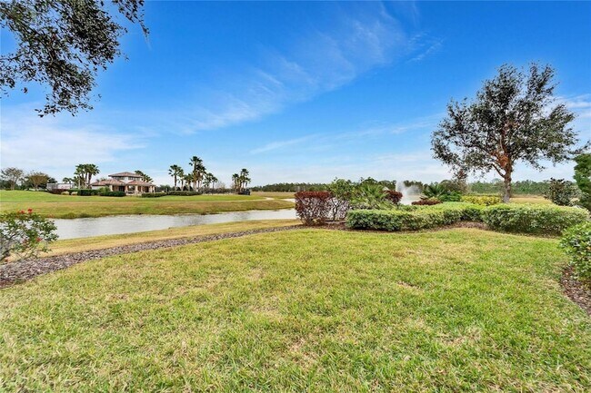 Building Photo - 13316 Palmera Vista Dr