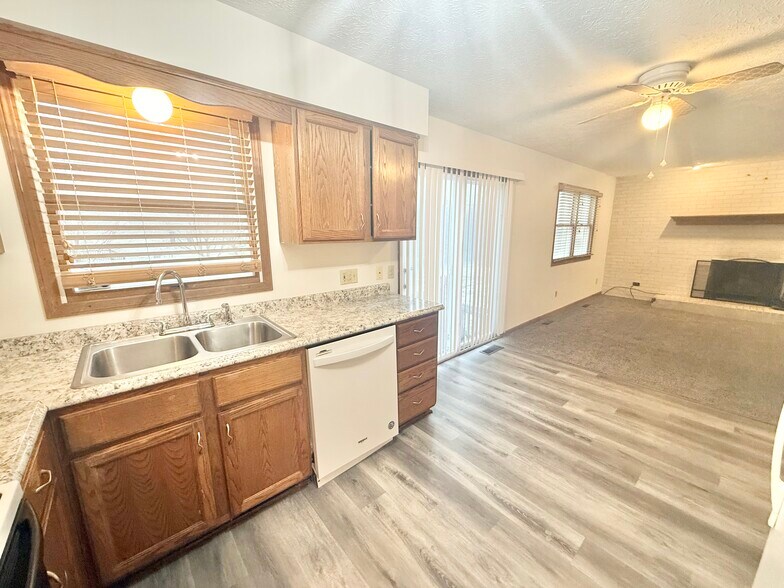 Building Photo - 5945 Frank Ave NW