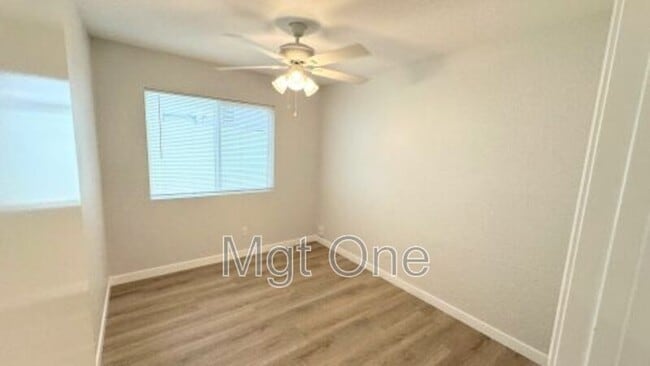Building Photo - 1022 Blossom Hill Dr
